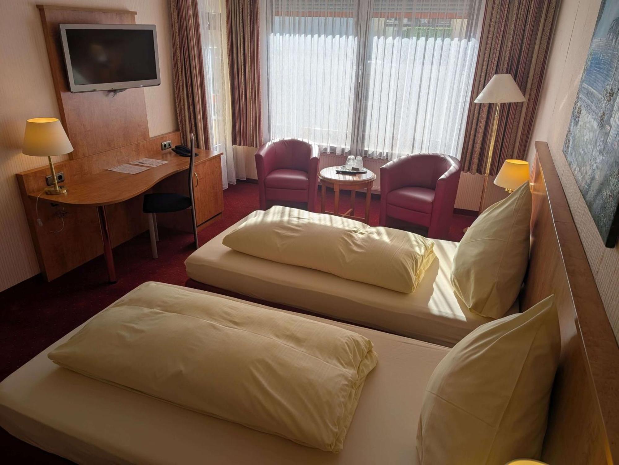 Stadthotel Augsburg Zewnętrze zdjęcie