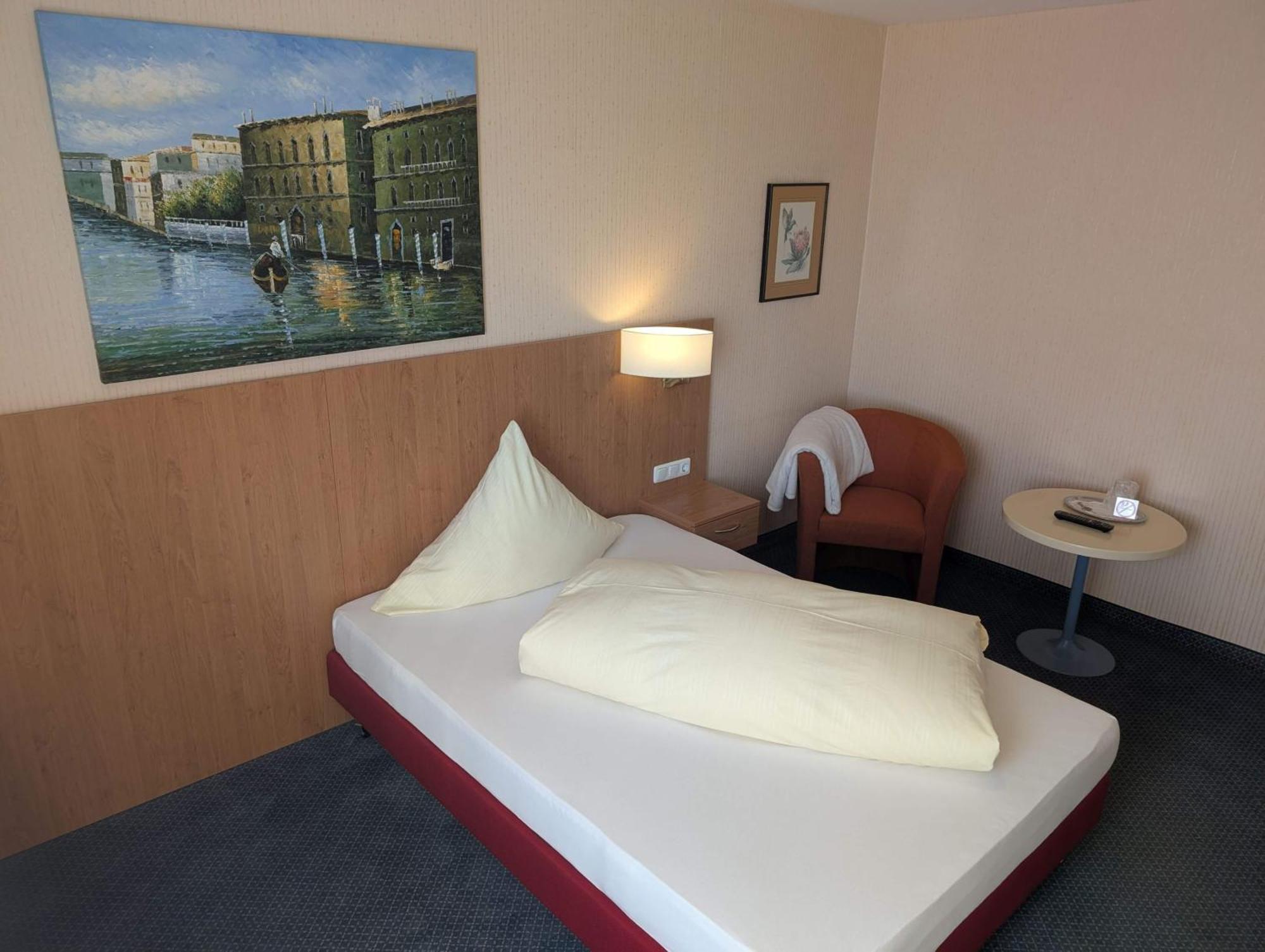 Stadthotel Augsburg Zewnętrze zdjęcie