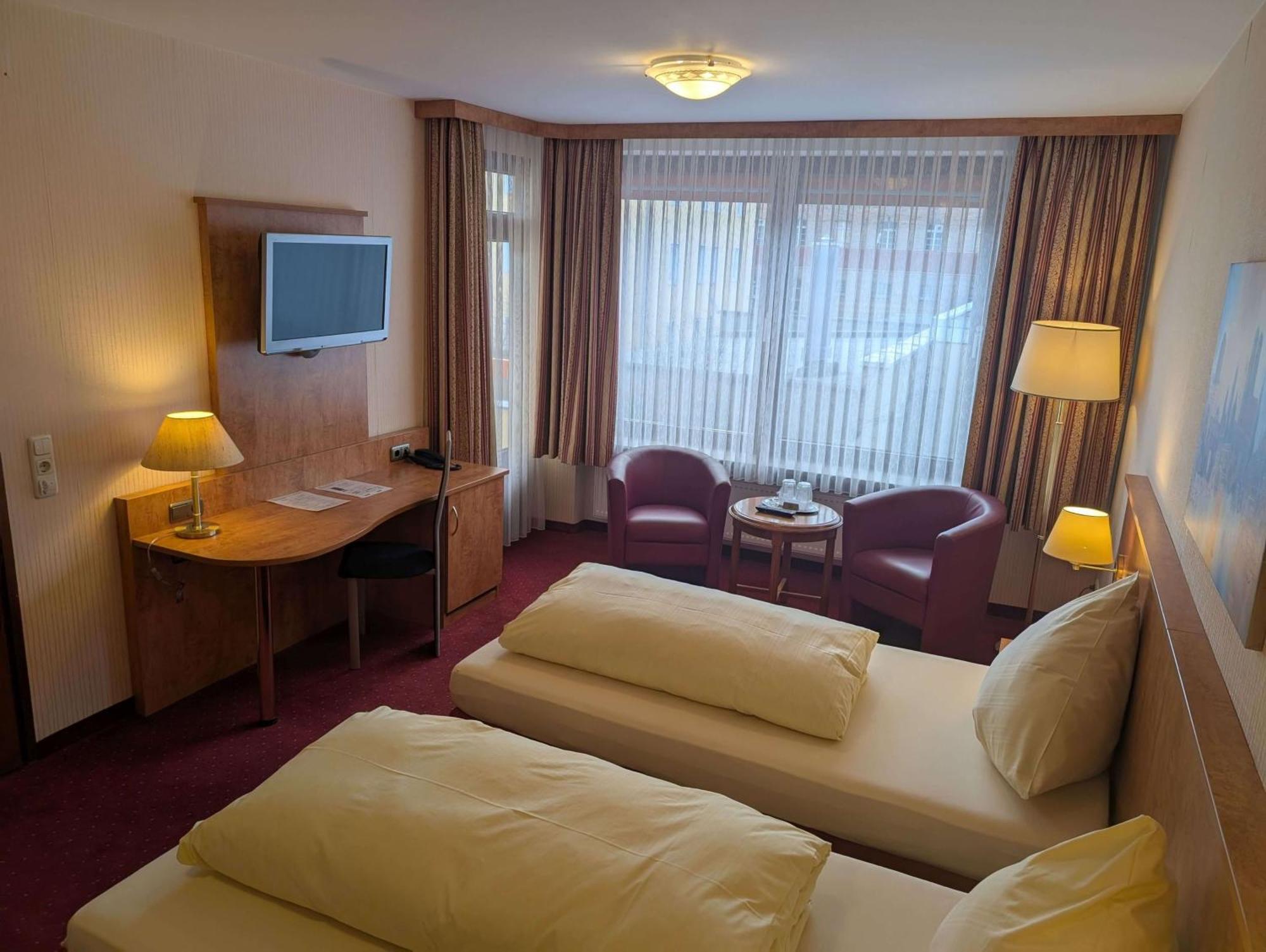 Stadthotel Augsburg Zewnętrze zdjęcie