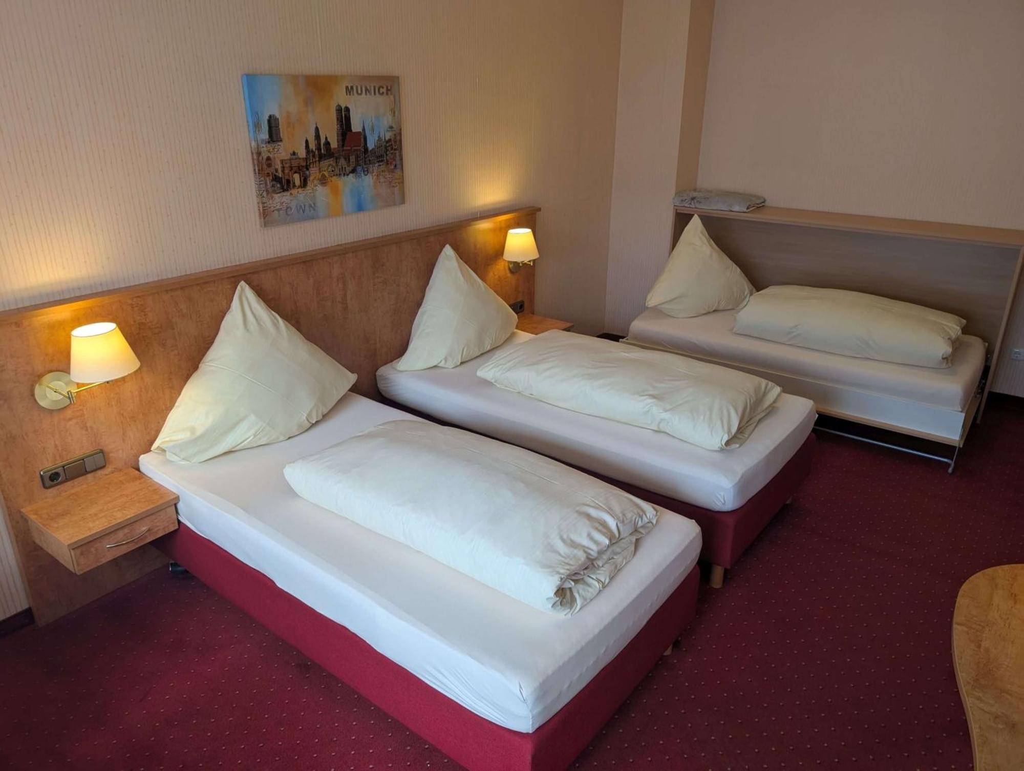 Stadthotel Augsburg Zewnętrze zdjęcie