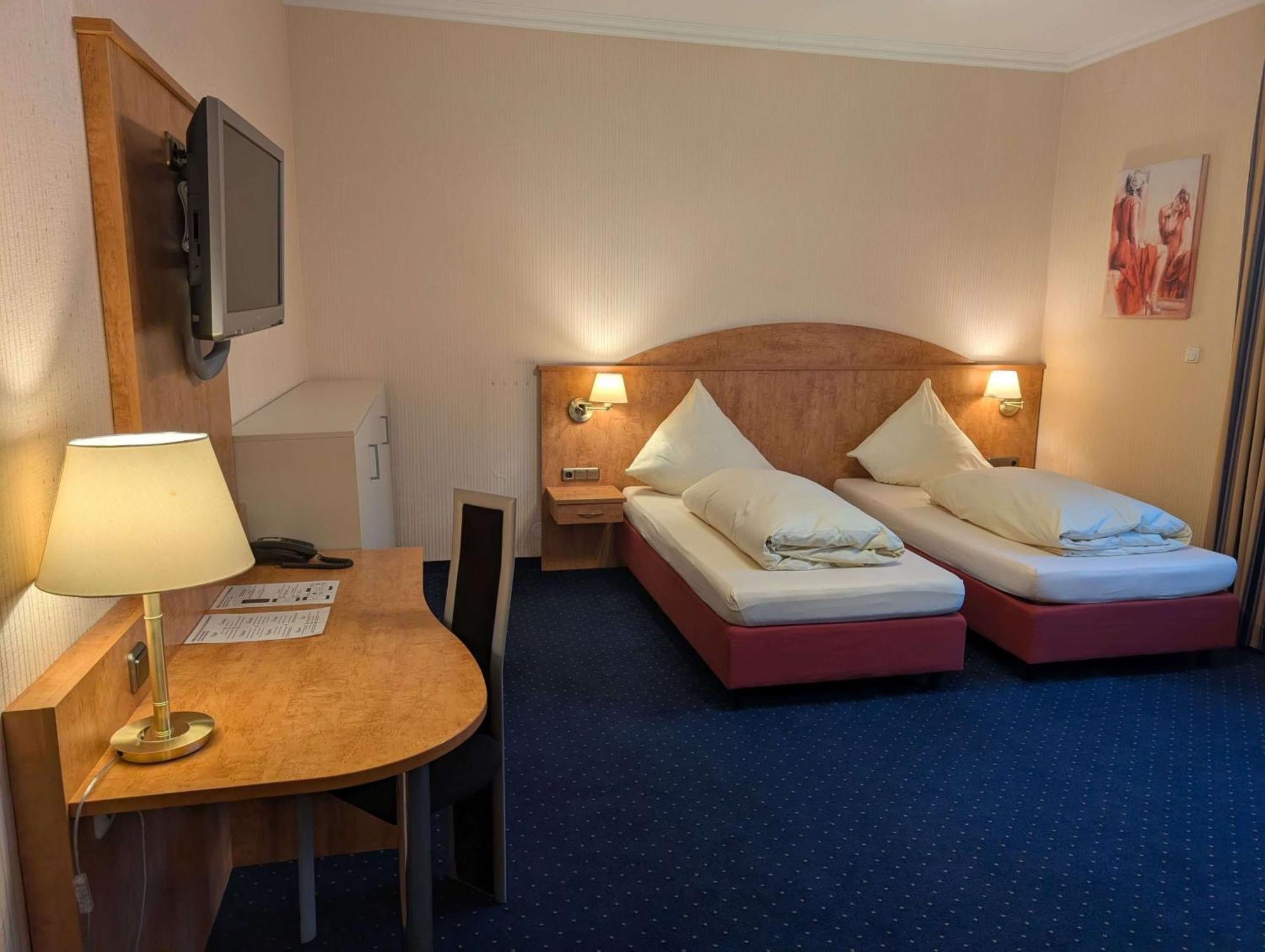 Stadthotel Augsburg Zewnętrze zdjęcie