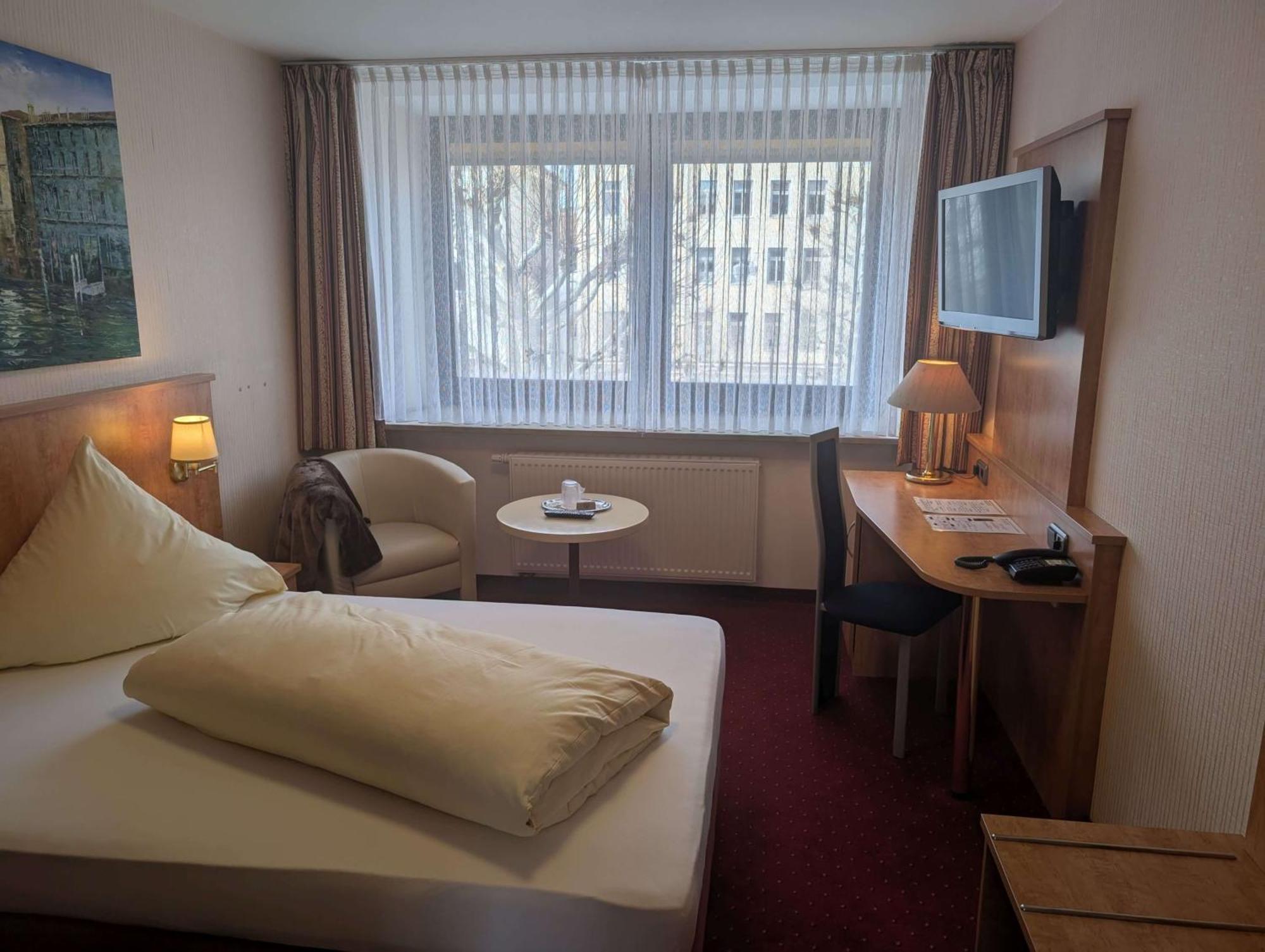 Stadthotel Augsburg Zewnętrze zdjęcie