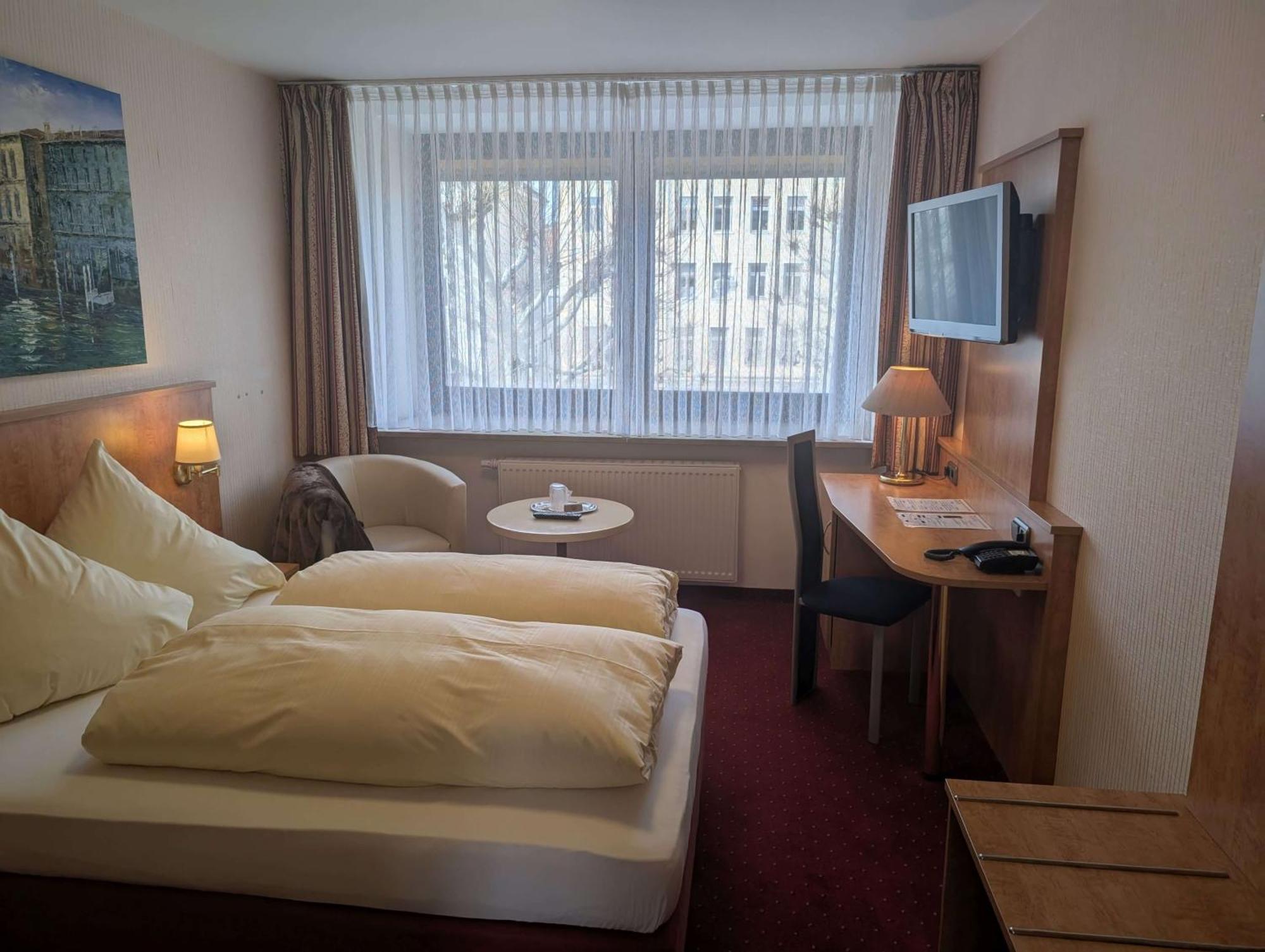 Stadthotel Augsburg Zewnętrze zdjęcie