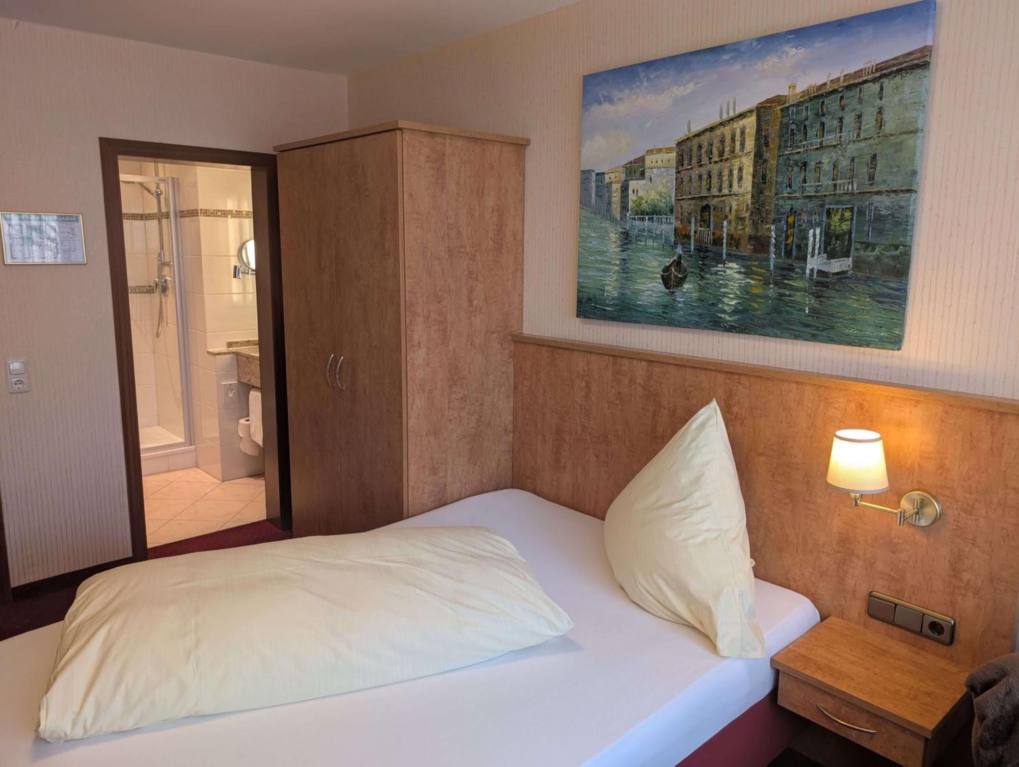 Stadthotel Augsburg Zewnętrze zdjęcie