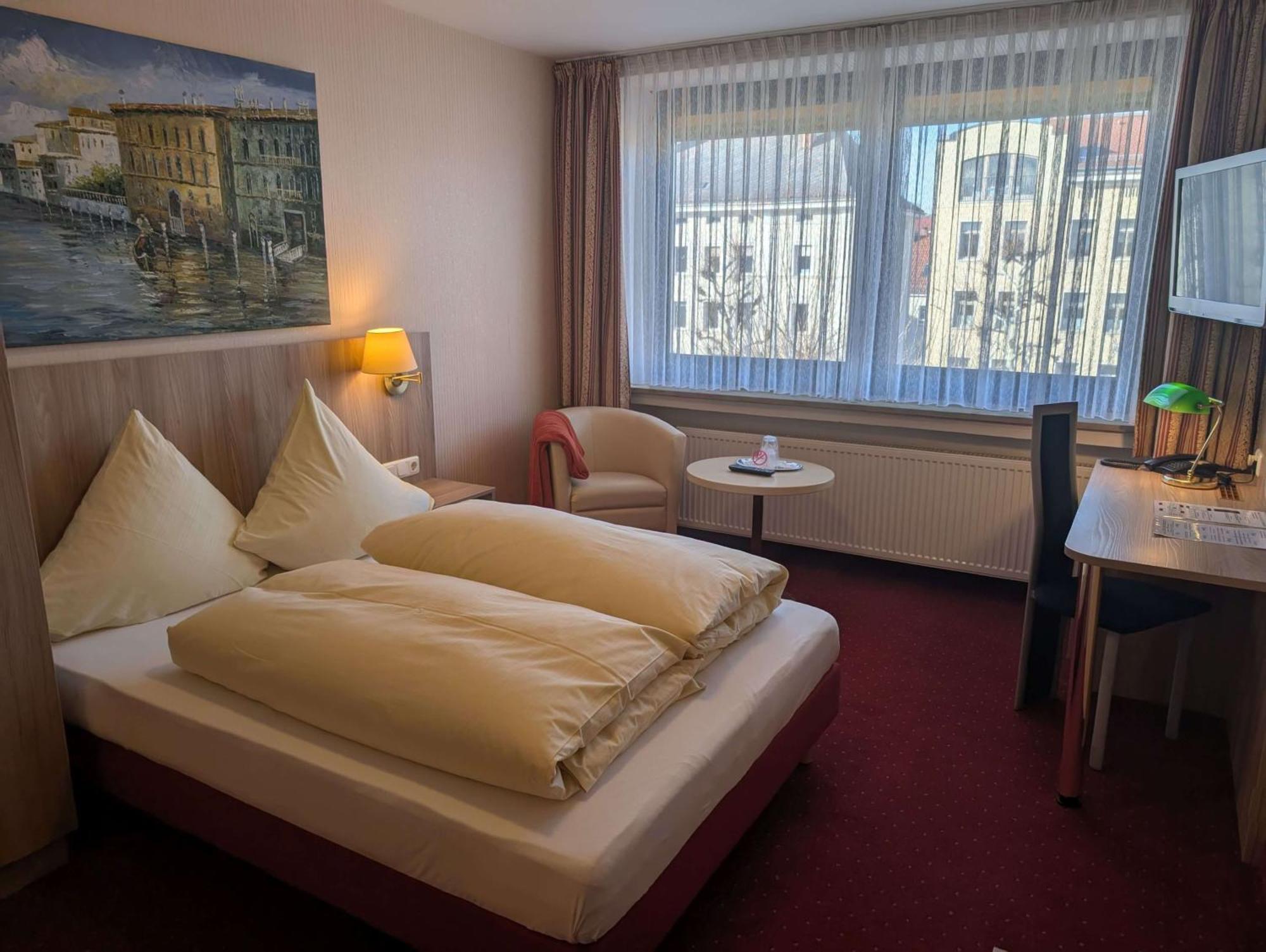 Stadthotel Augsburg Zewnętrze zdjęcie